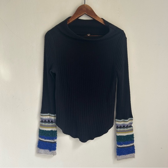 Free People Y2K-style Mixed Up Cuff Thermal Funnel Neck, Crochet, L - Picture 9 of 12